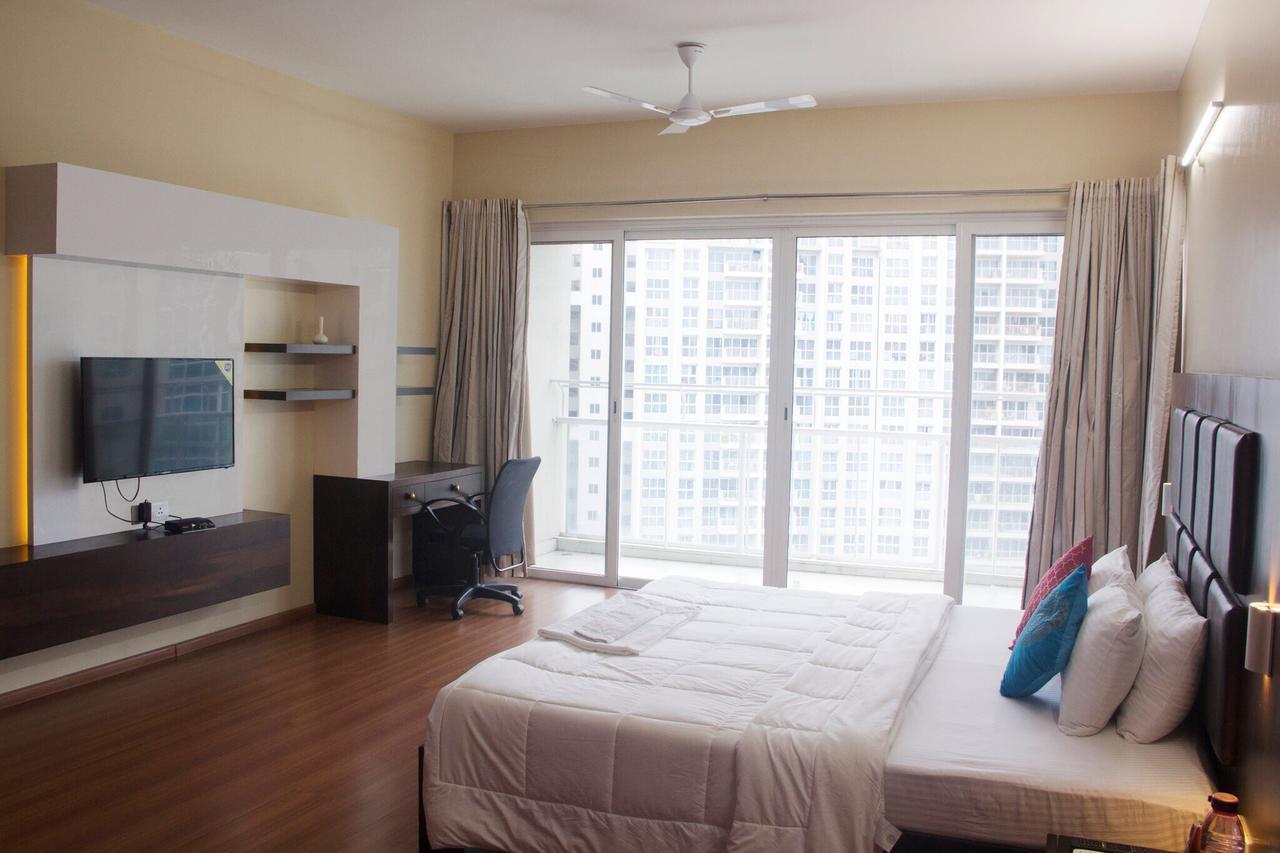 Amanora Park Town Bed and Breakfast Pune Eksteriør billede
